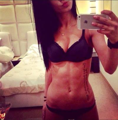 Angelica, 18 from Illinois | Older Men and Younger Women Dating