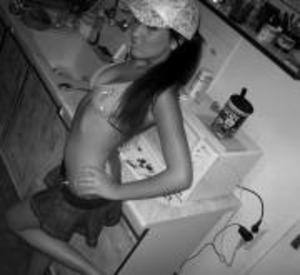 Local Pennsylvania Profile: Mariam (26) | Older Men Welcome