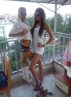 Yvette (22), Illinois | Casual Encounters and Chat