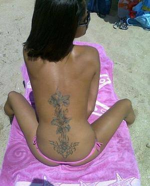 Azaria, 21 from California | Older Men and Younger Women Dating