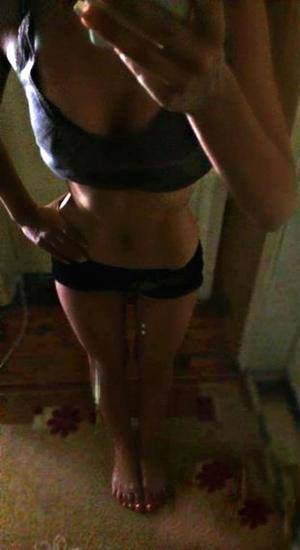 Angelique, 30 from Kentucky | Older Men and Younger Women Dating