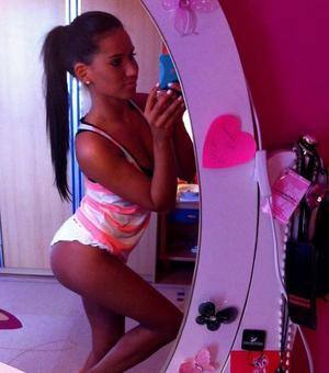 Jasmine (27), Texas | Casual Encounters and Chat