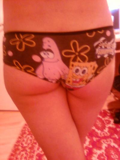 Gloria (20) from Michigan | Private Casual Meetup Profile