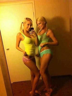 Meet Anissa (23) | Pennsylvania Adult Dating Profile