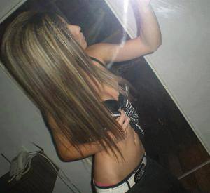 Karis (20) in Illinois | Direct Adult Encounters