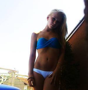 Kelsi (22) in New York | Direct Adult Encounters