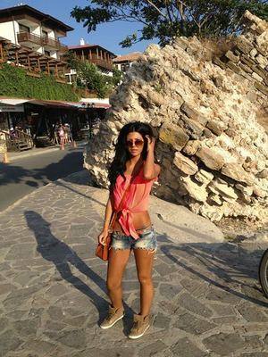 Meet Anna (22) from New York | Explicit Casual Dating