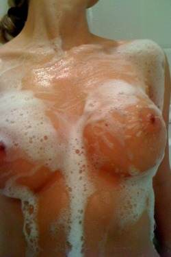 Adult dating profile photo of Dejah (24) in Cincinnati, OH