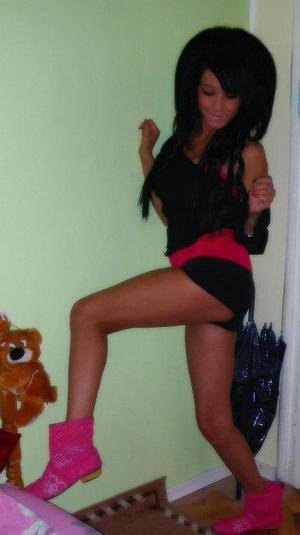 Ally, 29, Tennessee | No-Nonsense Hookup Profile