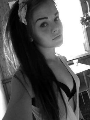 Meet Sabrina (25) from Missouri | Explicit Casual Dating
