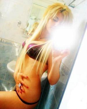 Profile photo of Emerald, age 28, from Belvidere, NJ
