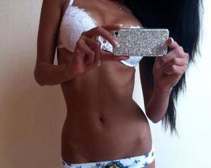 Meet Felisha (23) from Michigan | Explicit Casual Dating