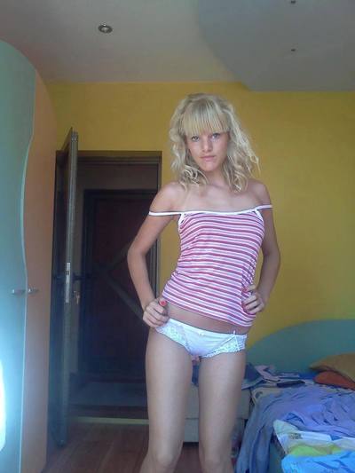 Meet Britney (23) from Wisconsin | Explicit Casual Dating