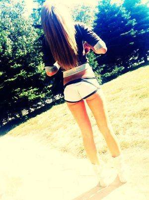 Adult dating profile photo of Alayna (23) in California