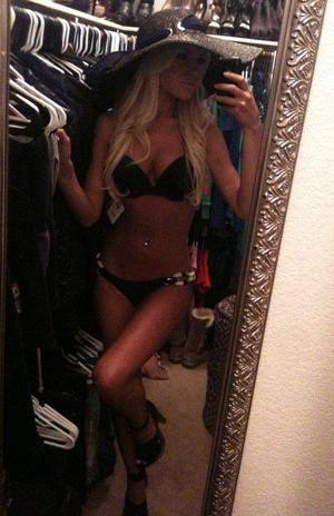 Meet Rita (25) from New York | Explicit Casual Dating