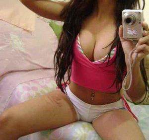 Adult dating profile photo of Janice (25) in California