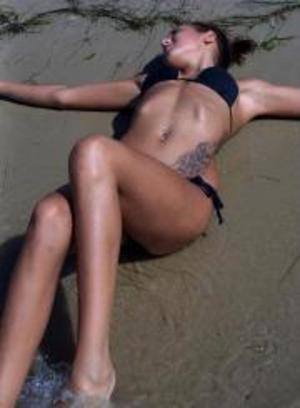 Meet Jesenia (24) from New York | Explicit Casual Dating