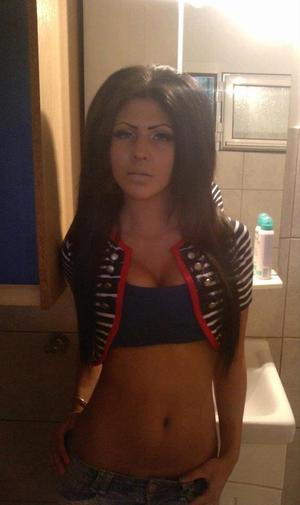 Looking for girls down to fuck? Kristin from Virginia is your girl