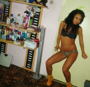 Meet local singles like Claire from Idaho who want to fuck tonight