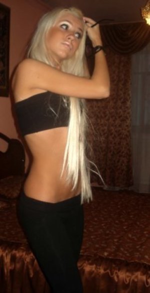 Escorts like Gina are down to fuck you now!