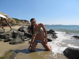 Looking for local cheaters? Take Scarlett from West Virginia home with you