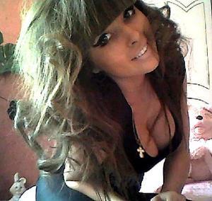 Carley from Texas is interested in nsa sex with a nice, young man