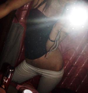 Jayla from Oregon is interested in nsa sex with a nice, young man