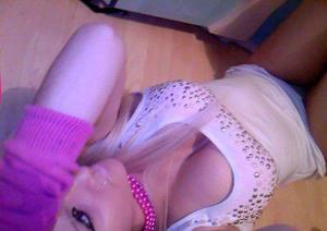 Cheaters like Aisha from Ontario are looking for you