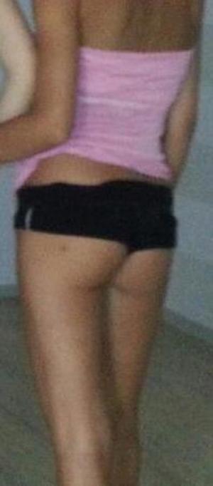 Looking for local cheaters? Take Carol from Pennsylvania home with you