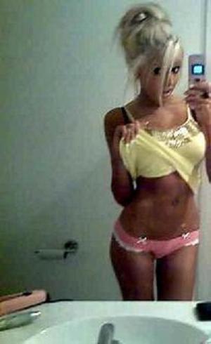 Looking for girls down to fuck? Yesenia from Minnesota is your girl