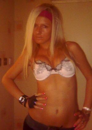 Giselle from Arizona is the best local fuck buddy you can ever find