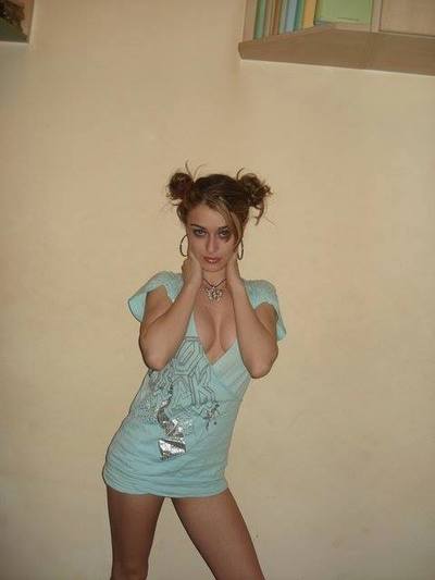 Looking for local cheaters? Take Taryn from Minnesota home with you