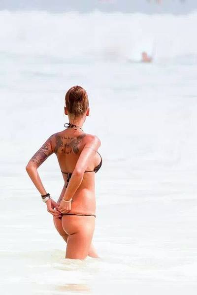Meet local singles like Ashleigh from Ohio who want to fuck tonight