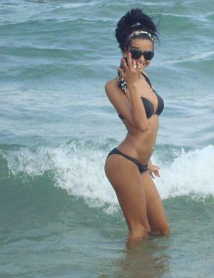 Escorts like Aliyah are down to fuck you now!