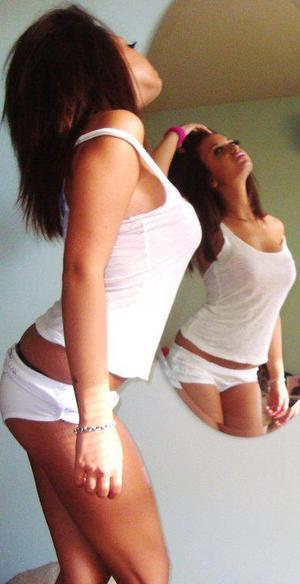 Gina from West Virginia is the best local fuck buddy you can ever find