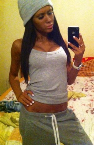 Looking for girls down to fuck? Kimberlee from California is your girl