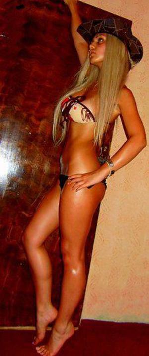 Looking for girls down to fuck? Cheyenne from North Dakota is your girl