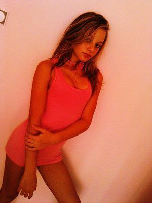 Looking for local cheaters? Take Mollie from California home with you