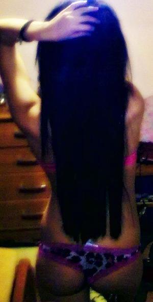 Meet local singles like Yasmin from Florida who want to fuck tonight
