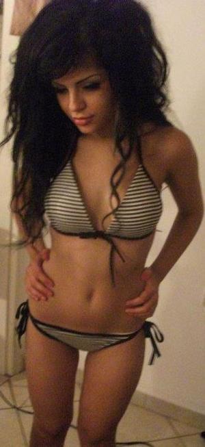 Finding a fuck buddy like Caitlyn from Illinois has never been easier
