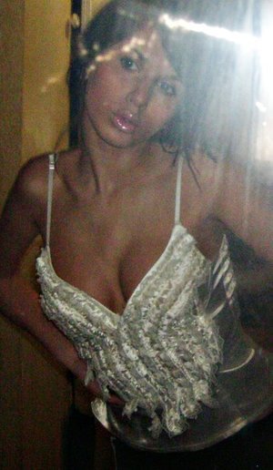 Looking for girls down to fuck? Celeste from Rhode Island is your girl