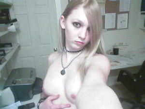 Looking for local cheaters? Take Arianna from Arizona home with you