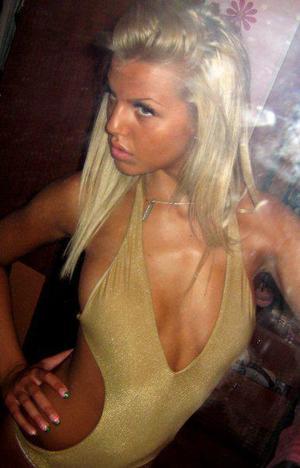 Letitia from Tennessee is looking for adult webcam chat