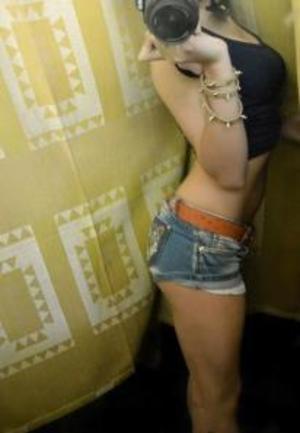 Escorts like Kimberlee are down to fuck you now!