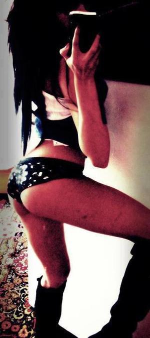 Looking for girls down to fuck? Dulce from Maryland is your girl
