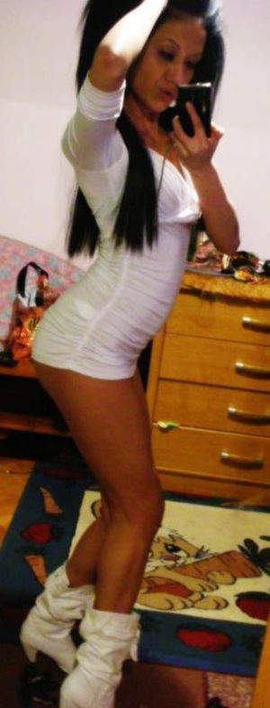 Obdulia from North Carolina is looking for adult webcam chat