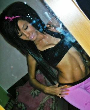 Looking for girls down to fuck? Makenzie from Washington is your girl