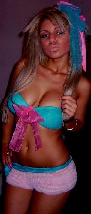 Aubrey from Arizona is DTF, are you?