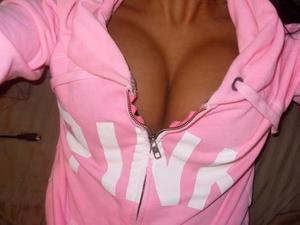 Chantelle from Maryland is interested in nsa sex with a nice, young man