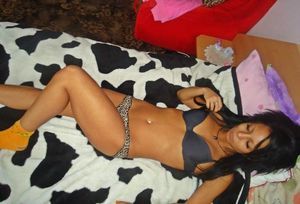Looking for girls down to fuck? Esperanza from Oregon is your girl